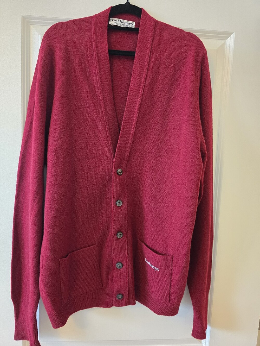 Vintage Burberrys Lambswool Cardigan Size 44